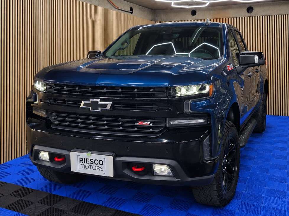 Chevrolet SILVERADO 2022 (1/13)
