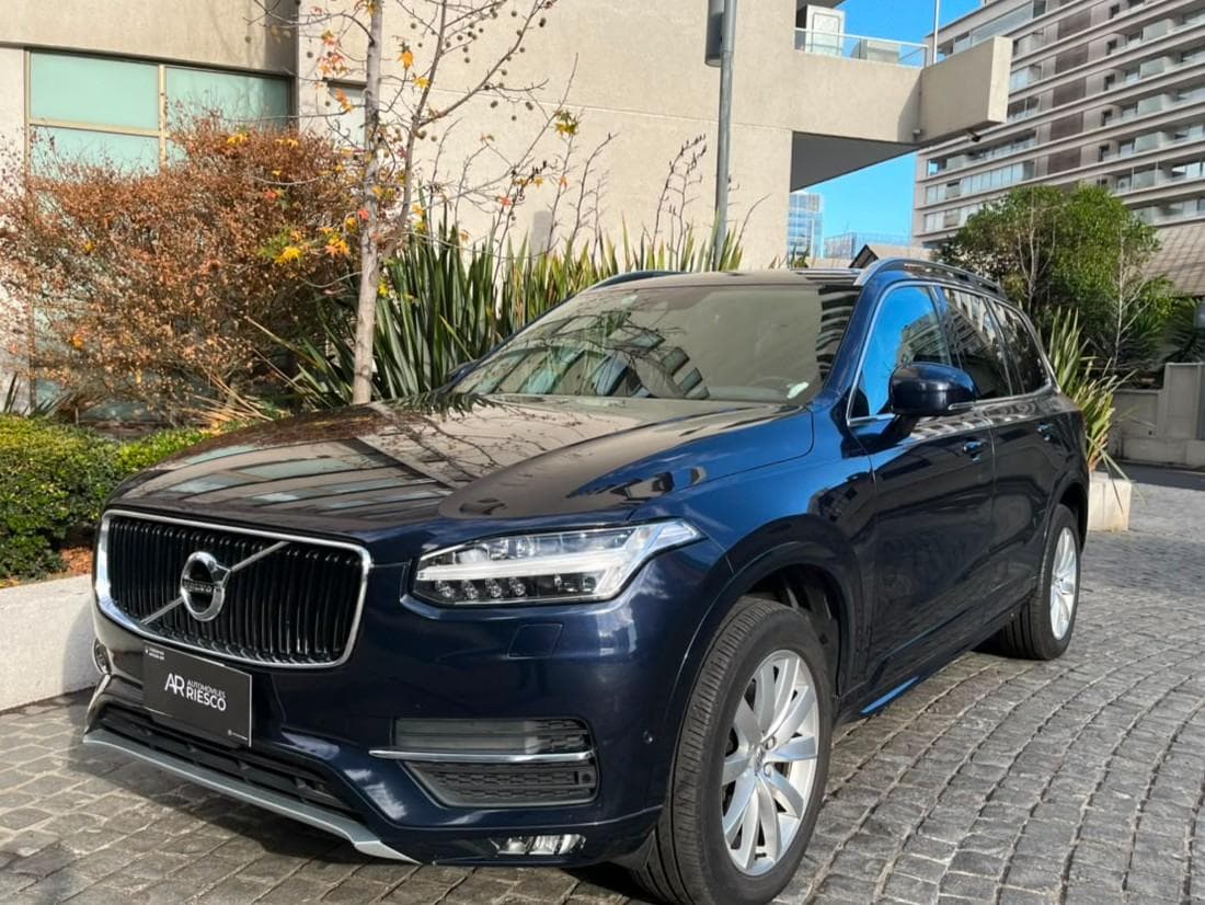 Volvo XC90 2017 (1/15)